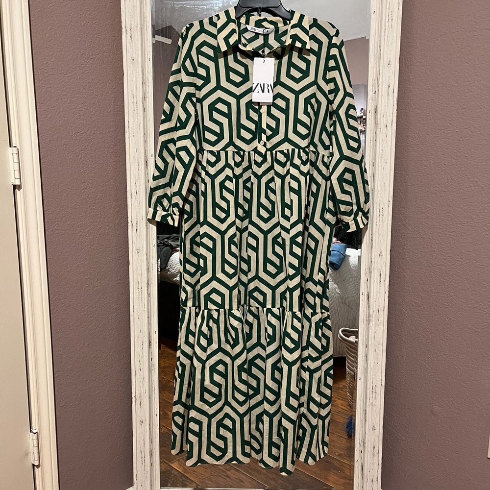 NWT (L) Zara Geometric Print Dress